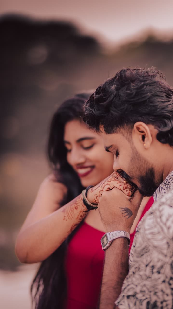 Homepage cinematic couple portrait — Couple Portraits, Pugaippadam Chennai